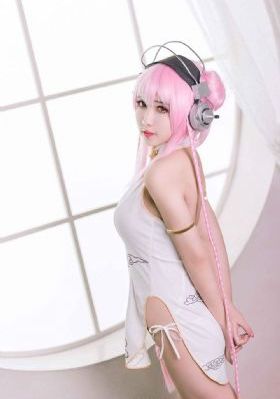 草莓视频做爰视频免费观看_十万网红美女美酱
