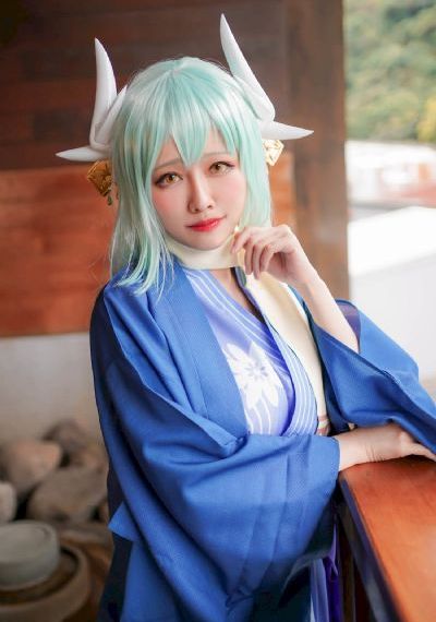 极品少妇人妻一区二区三区_720完整在线观看