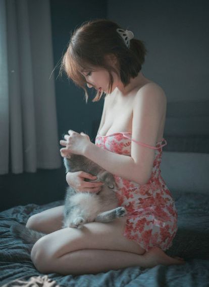 日产精品卡二卡三卡四卡无卡乱码_720免费播放