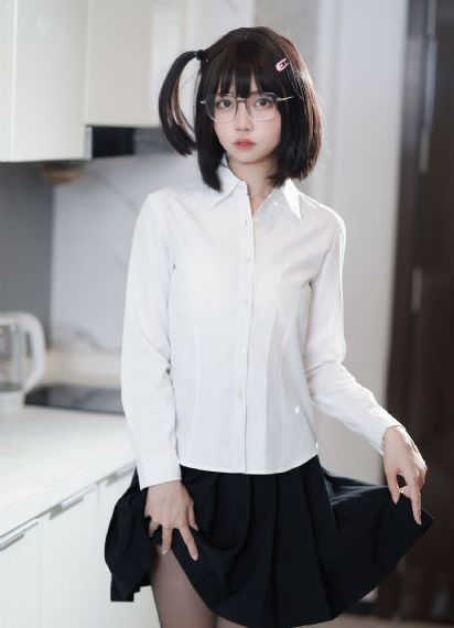 丰满老熟女一级AA片色欲_高清高清完整版播放