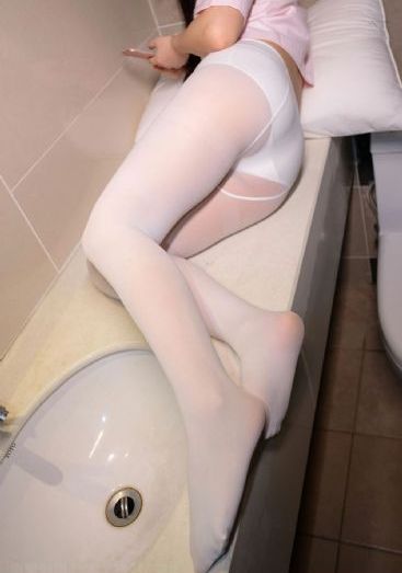 久久www免费人成看片爱潮_BD英语在线观看视频