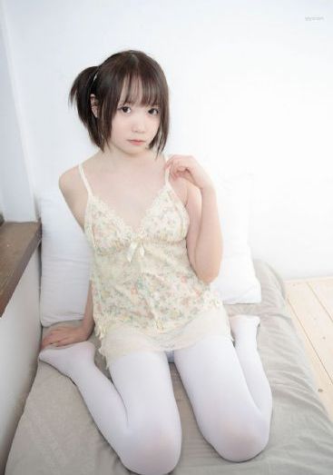 丰满老妇被粗大猛烈进人高清_BD迅雷电影在线