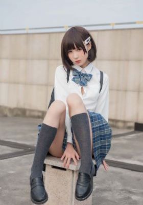 草莓国产视频_DVD手机在线观看
