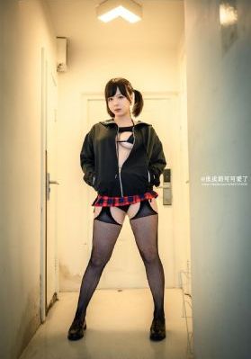 国产模特嫩模私拍视频在线_720手机免费观看完整